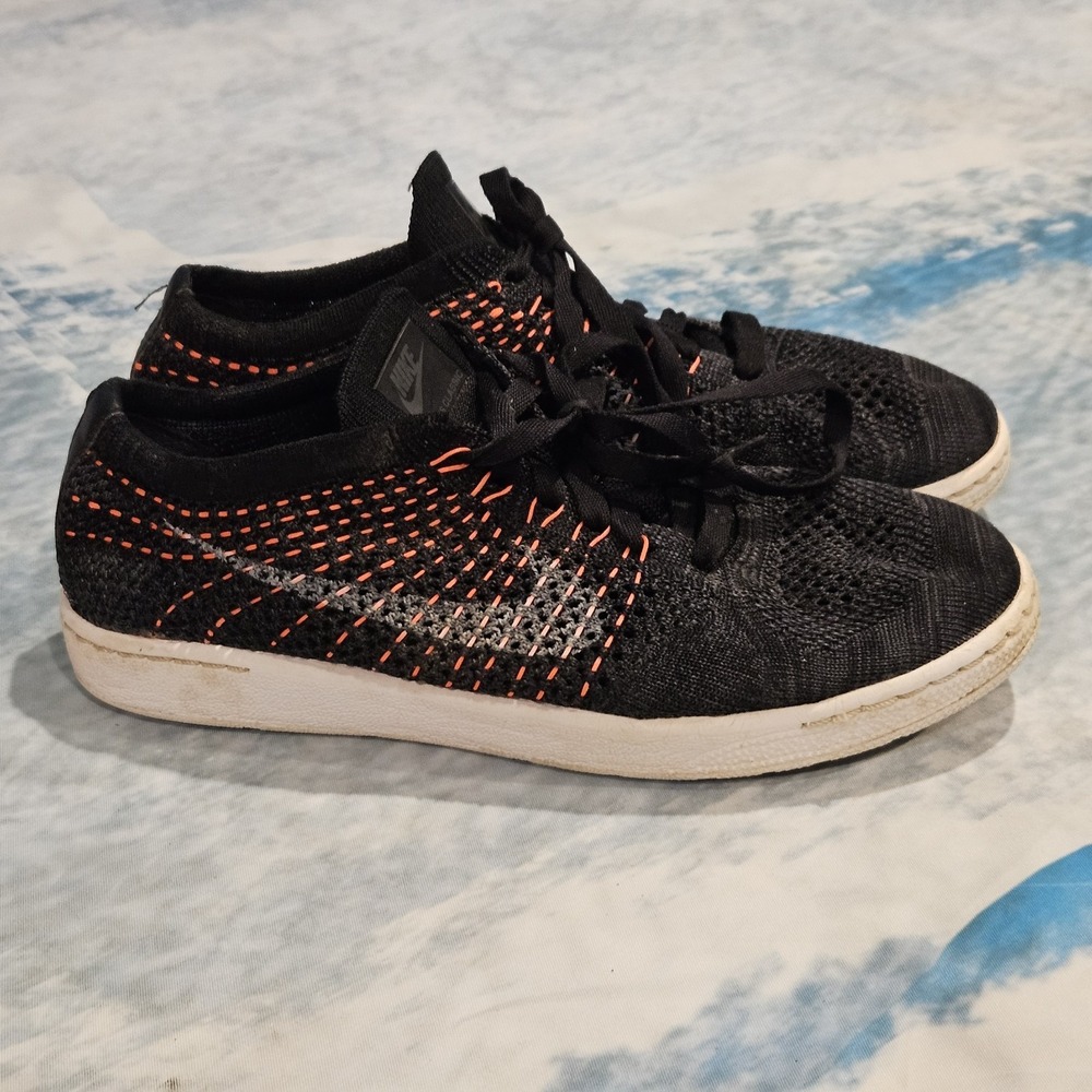 Nike Tennis Classic Ultra Flyknit Womens Size 7 Black Orange Sneakers Shoes